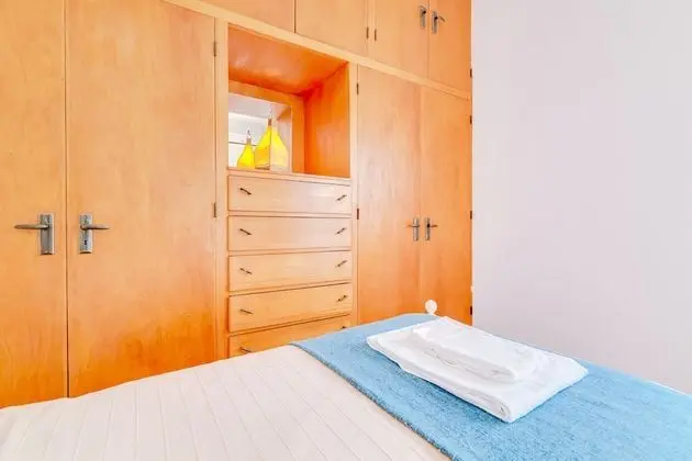 İki Ayrı Yataklı Oda, 2 Tek Kişilik Yatak, Ortak Banyo