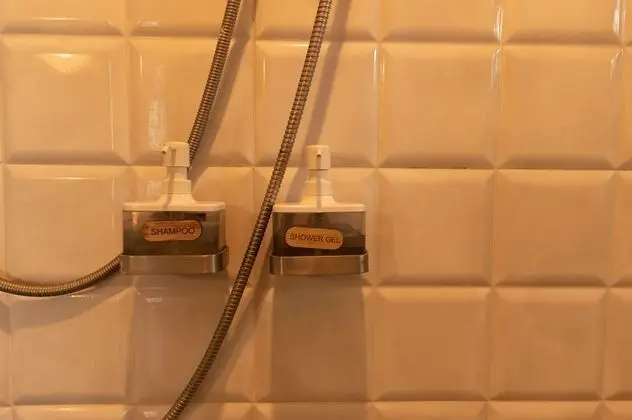 Tek Büyük Yataklı Oda, Havuz Manzaralı