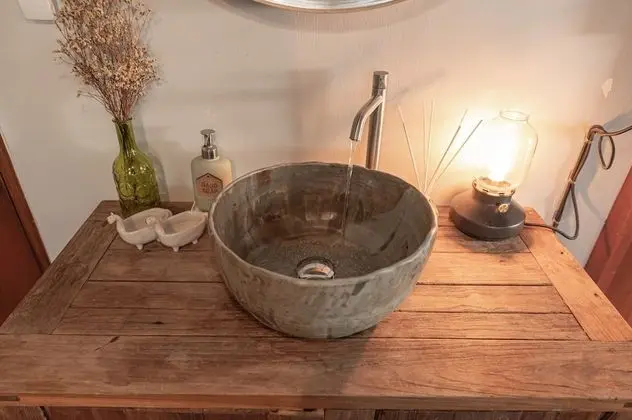 Üç Kişilik Oda, Bahçe Manzaralı