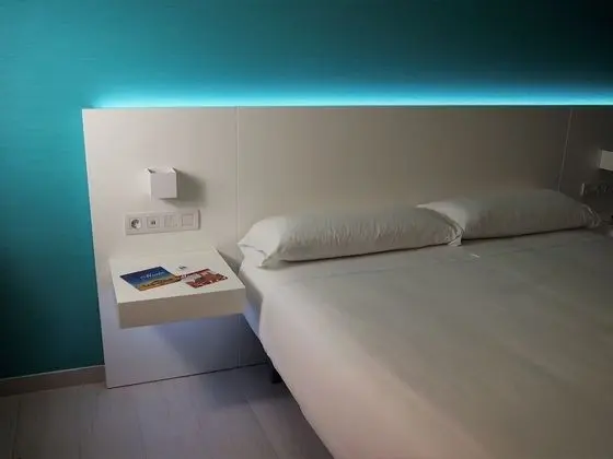 Tek Büyük Yataklı Oda, Sigara İçilmez