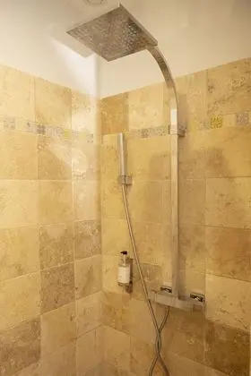 Apart Daire, 2 Yatak Odası (Leina)