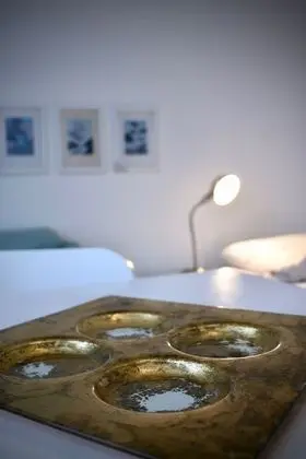 Studio Apartment - 2 Rooms - Kitchen & Bath