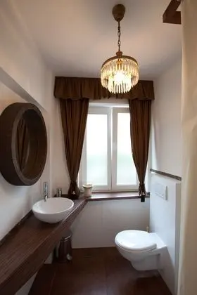 Spacious Flat & Terrace - 2 Rooms - Bath & Kitchen