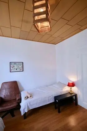 Spacious Flat - 2 Rooms - Kitchen & Bath