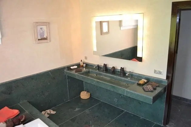 Villa, 4 Yatak Odası, Şömine