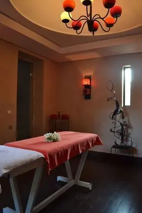 Villa, 4 Yatak Odası, Şömine