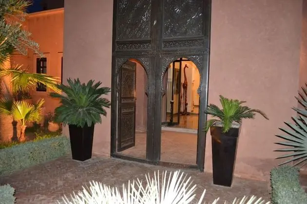 Villa, 4 Yatak Odası, Şömine