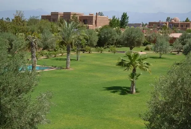 Villa, 4 Yatak Odası, Şömine