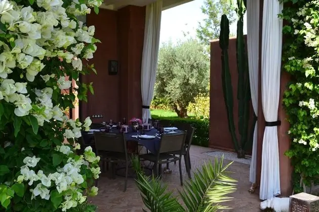 Villa, 4 Yatak Odası, Şömine
