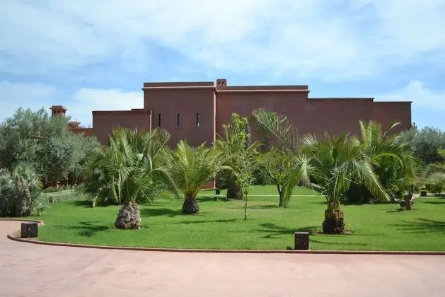 Villa, 4 Yatak Odası, Şömine