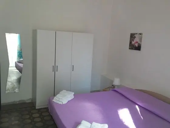 Economy Tek Büyük Yataklı Oda