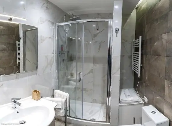 Deluxe Tek Büyük Yataklı Oda, 1 Çift Kişilik Yatak