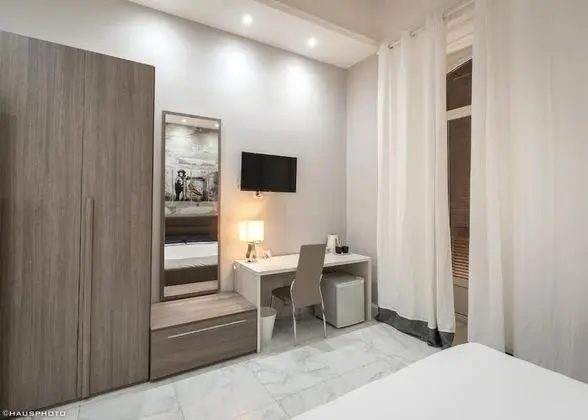 Deluxe Tek Büyük Yataklı Oda