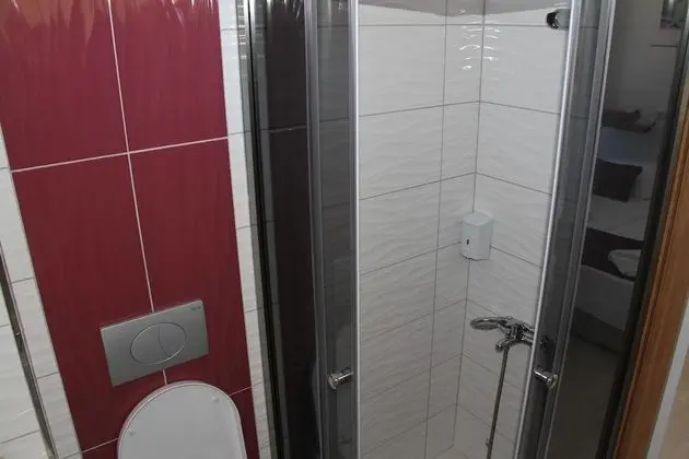 Standard Üç Kişilik Oda, Dağ Manzaralı