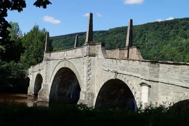 Kır Evi, Birden Çok Yatak