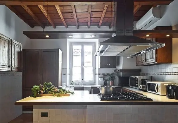 Apart Daire, 5 Yatak Odası