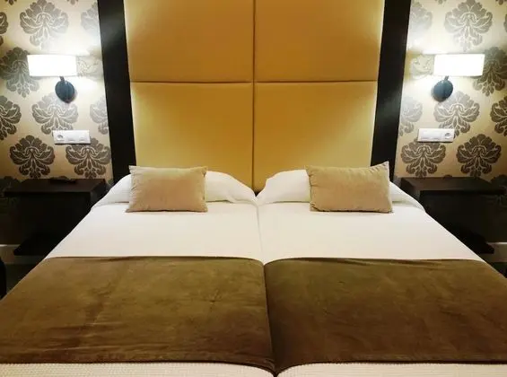 İki Ayrı Yataklı Oda