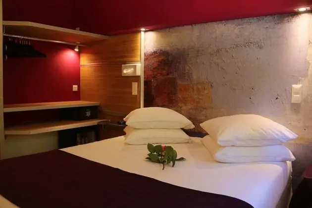 Comfort Tek Büyük Yataklı Oda