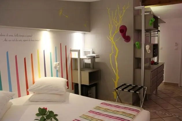 Comfort Tek Büyük Yataklı Oda