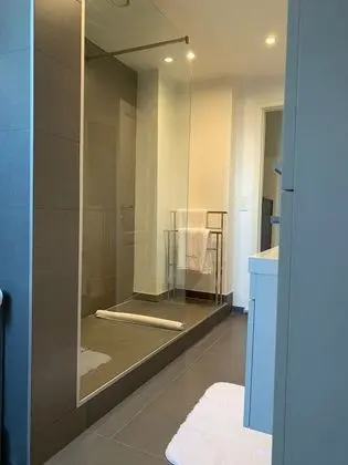 Süit, 1 En Büyük (King) Boy Yatak, Sigara İçilmez
