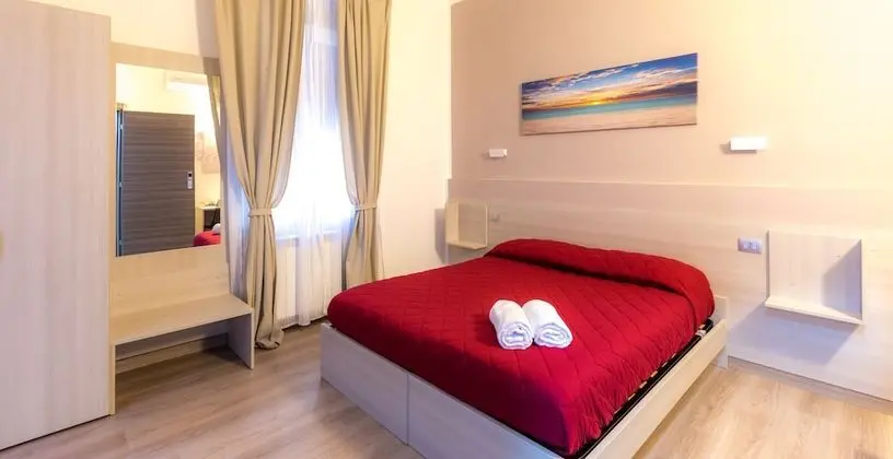 Tek Büyük veya İki Ayrı Yataklı Oda