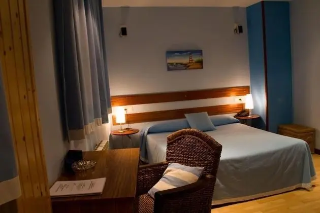 City Tek Büyük Yataklı Oda