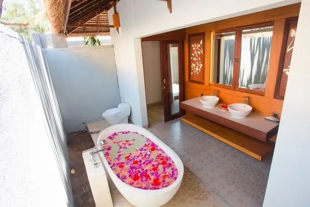 Luxury Villa, 1 Yatak Odası, Havuz Manzaralı