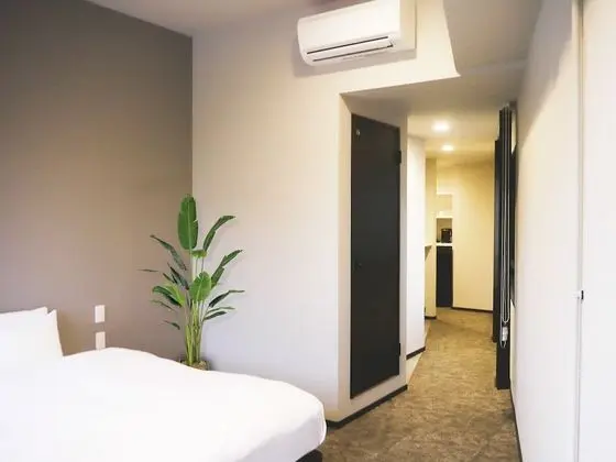 Basic Oda, 1 En Büyük (King) Boy Yatak, Sigara İçilmez, Özel Banyo