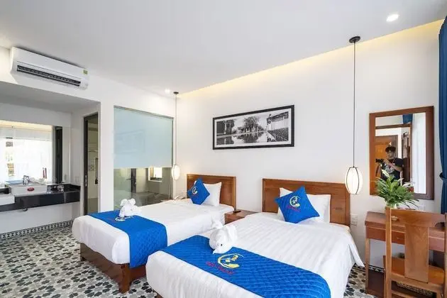 Deluxe Tek Büyük veya İki Ayrı Yataklı Oda, 1 Yatak Odası, Sigara İçilmez, Havuz Manzaralı
