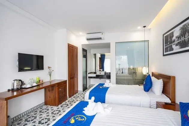 Deluxe Tek Büyük veya İki Ayrı Yataklı Oda, 1 Yatak Odası, Sigara İçilmez, Havuz Manzaralı