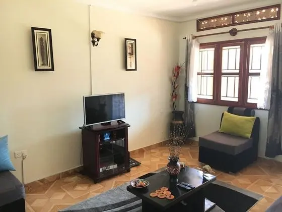 Family Tek Büyük veya İki Ayrı Yataklı Oda