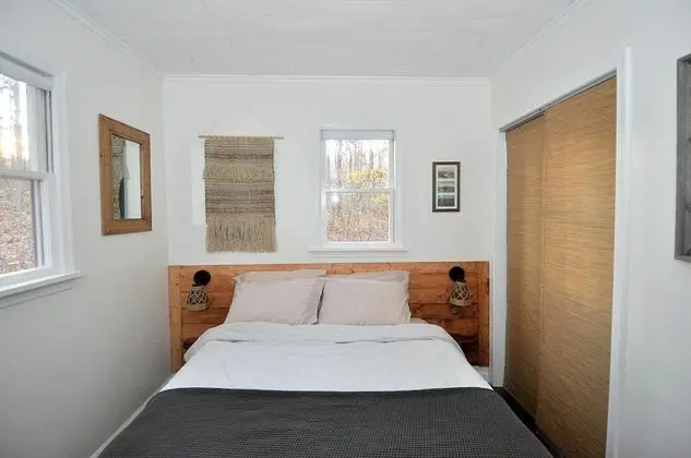 Kulübe, 2 Büyük (Queen) Boy Yatak (A Humble Abode Cabin - A Modern Woods)