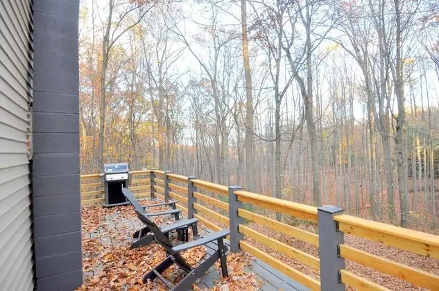 Kulübe, 2 Büyük (Queen) Boy Yatak (A Humble Abode Cabin - A Modern Woods)