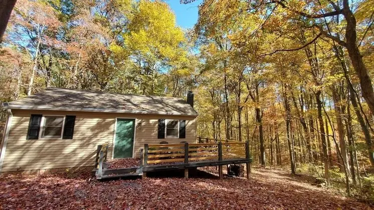 Kulübe, 2 Büyük (Queen) Boy Yatak (A Humble Abode Cabin - A Modern Woods)