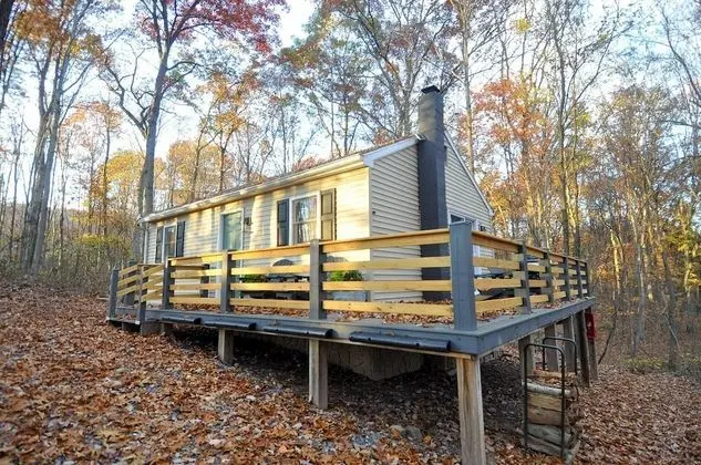 Kulübe, 2 Büyük (Queen) Boy Yatak (A Humble Abode Cabin - A Modern Woods)