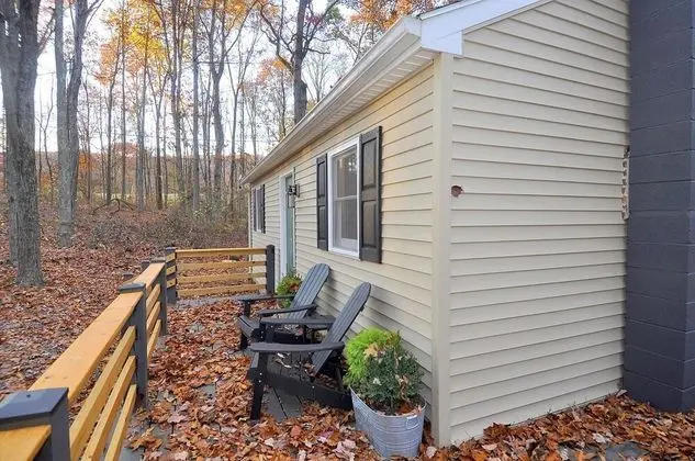 Kulübe, 2 Büyük (Queen) Boy Yatak (A Humble Abode Cabin - A Modern Woods)
