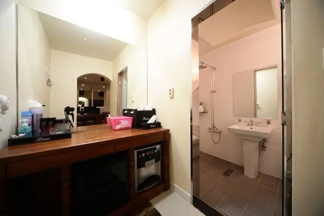 Party Suite
