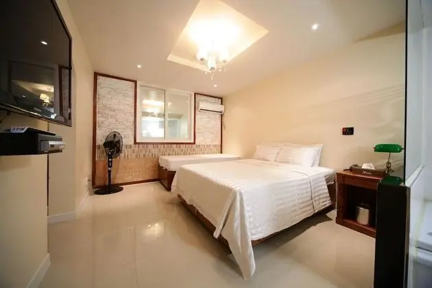 Party Suite