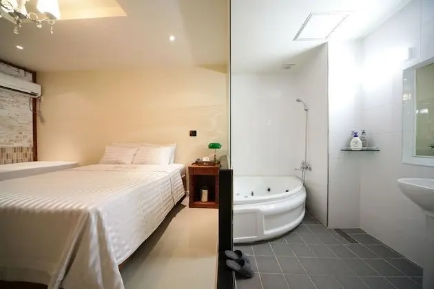 Party Suite