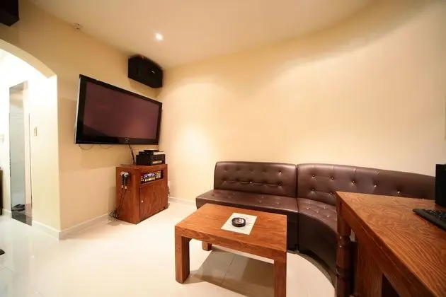 Party Suite