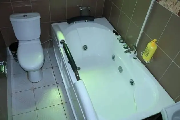 Executive Tek Büyük Yataklı Oda