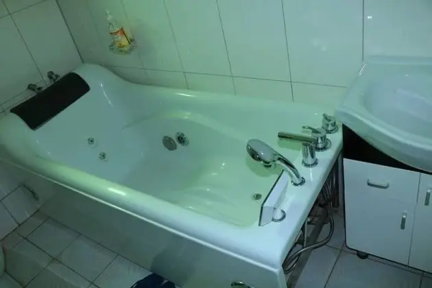 Executive Tek Büyük Yataklı Oda