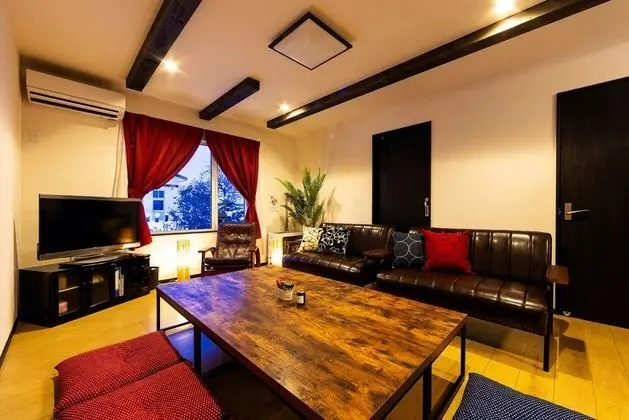 Ev, Sigara İçilmez (Private Vacation Home)