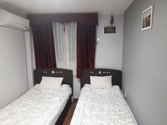 İki Ayrı Yataklı Oda