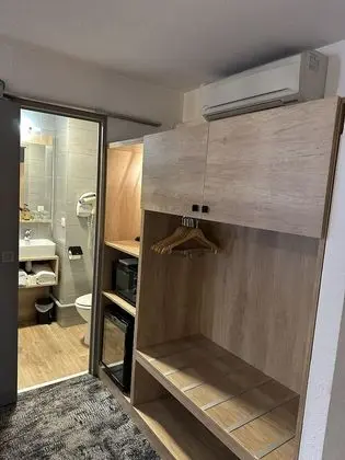 Family Oda, Birden Çok Yatak, Sigara İçilmez (Shower Only)