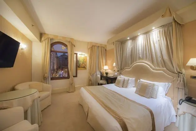 Deluxe Tek Büyük veya İki Ayrı Yataklı Oda, 1 Yatak Odası