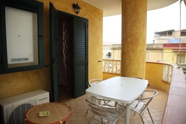 Deluxe Üç Kişilik Oda, Balkon