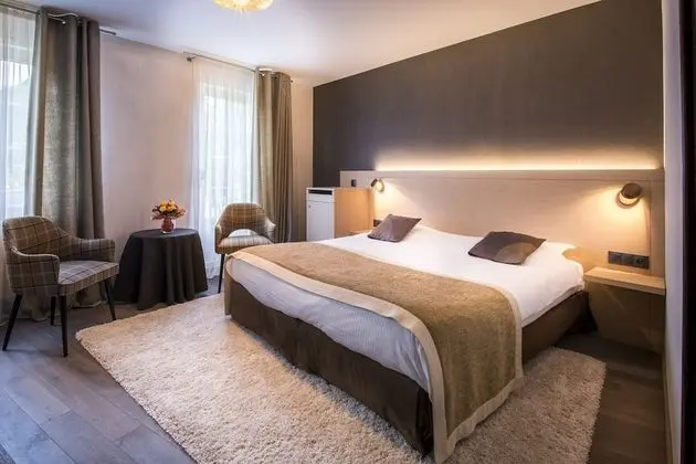 Deluxe Tek Büyük veya İki Ayrı Yataklı Oda