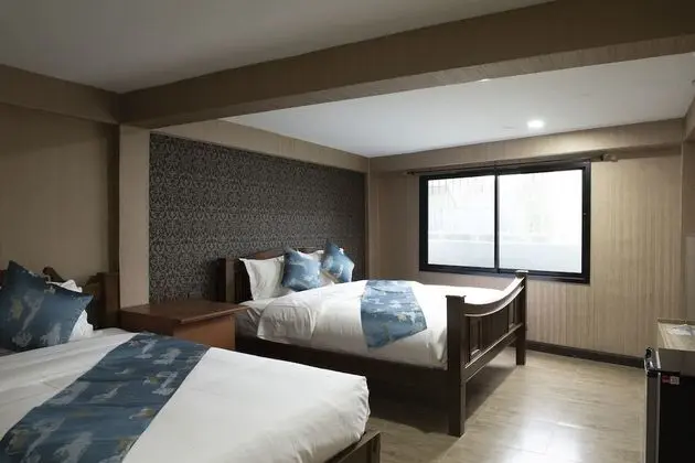 Deluxe Üç Kişilik Oda