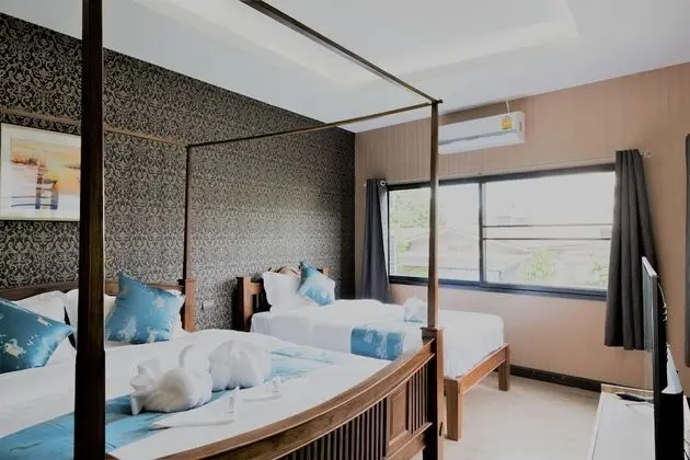 Deluxe Üç Kişilik Oda